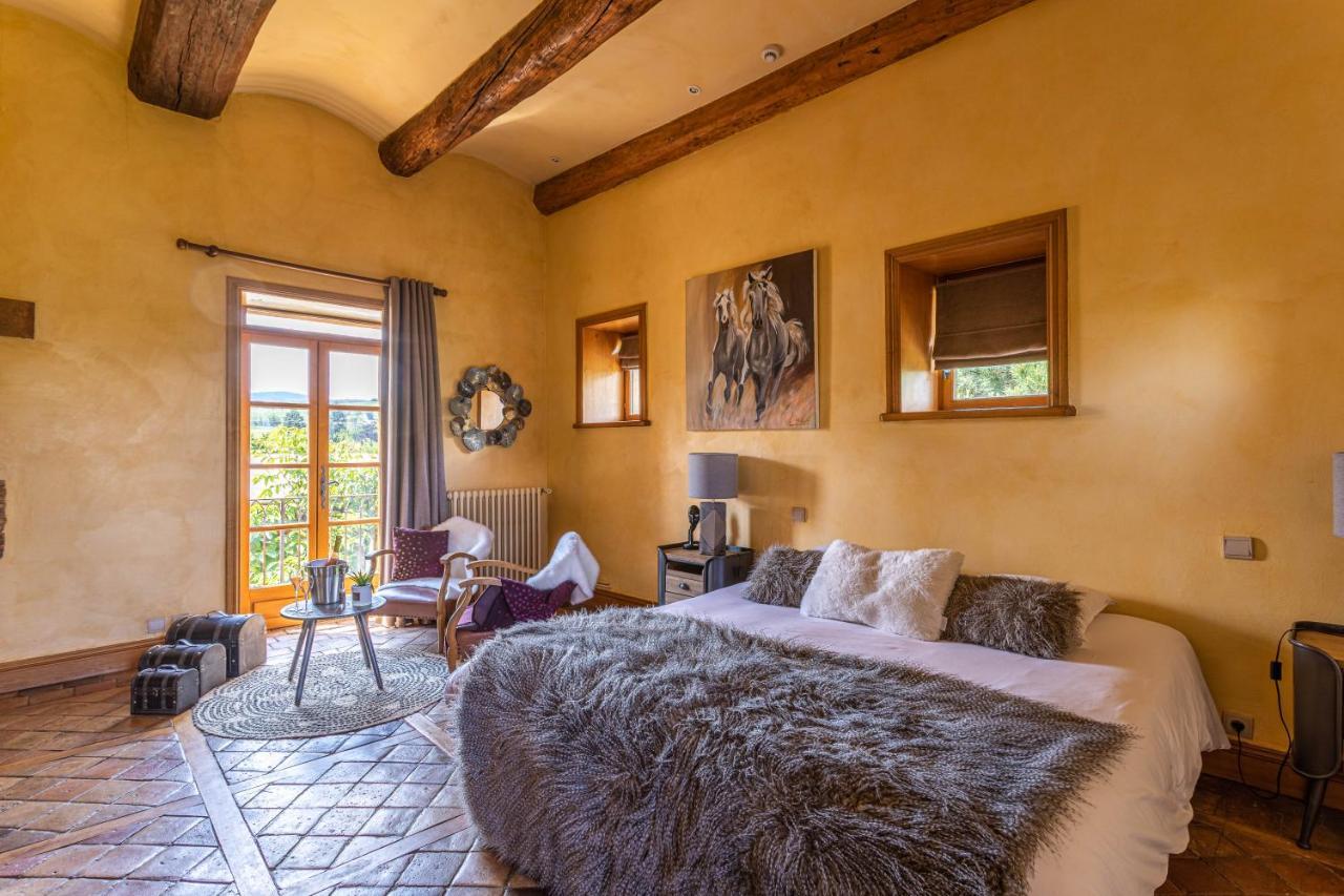 Domaine De La Ruisseliere Hotel Lacenas Buitenkant foto