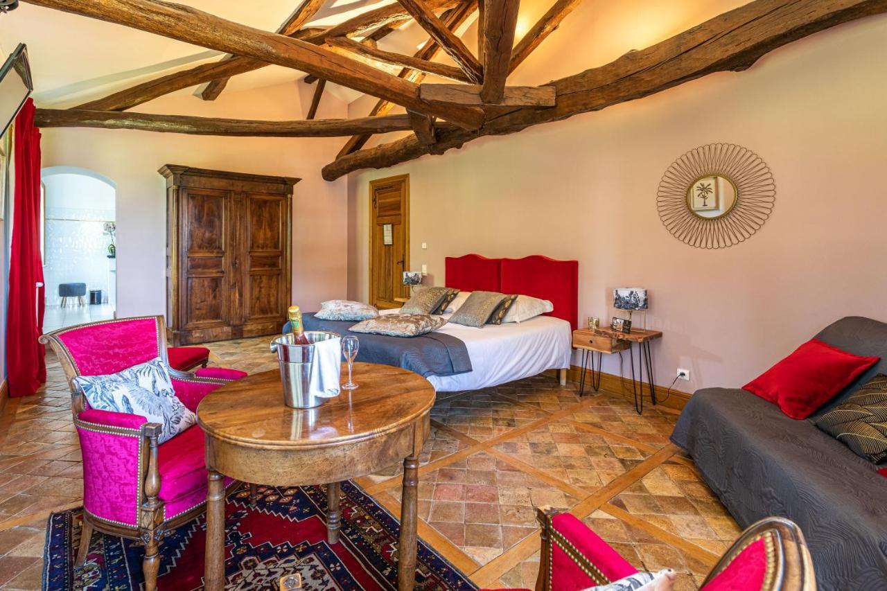 Domaine De La Ruisseliere Hotel Lacenas Buitenkant foto