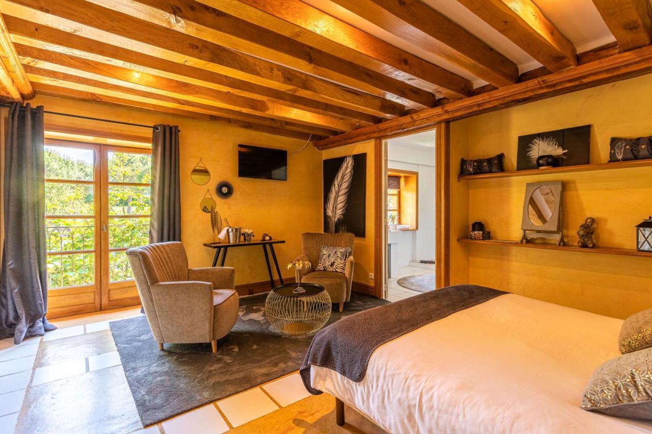 Domaine De La Ruisseliere Hotel Lacenas Buitenkant foto