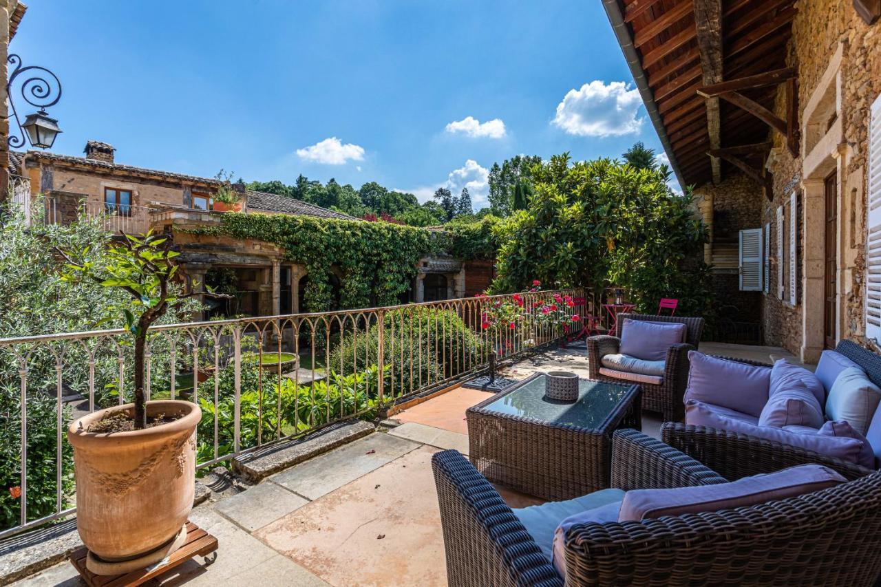 Domaine De La Ruisseliere Hotel Lacenas Buitenkant foto