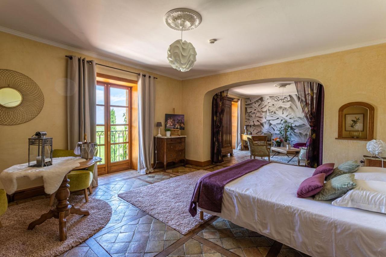 Domaine De La Ruisseliere Hotel Lacenas Buitenkant foto