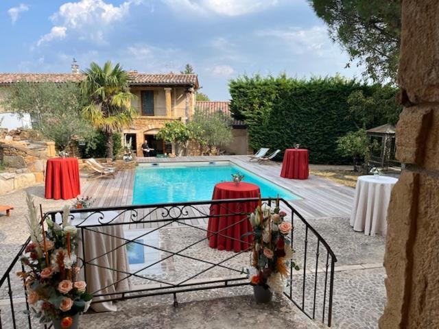 Domaine De La Ruisseliere Hotel Lacenas Buitenkant foto